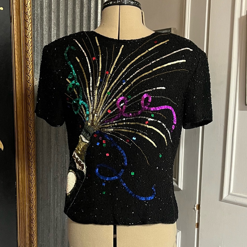 “PAPÉLL EVENING BOUTIQUE” BLACK SEQUIN BEADED BLOUSE WITH SHOULDER PADS